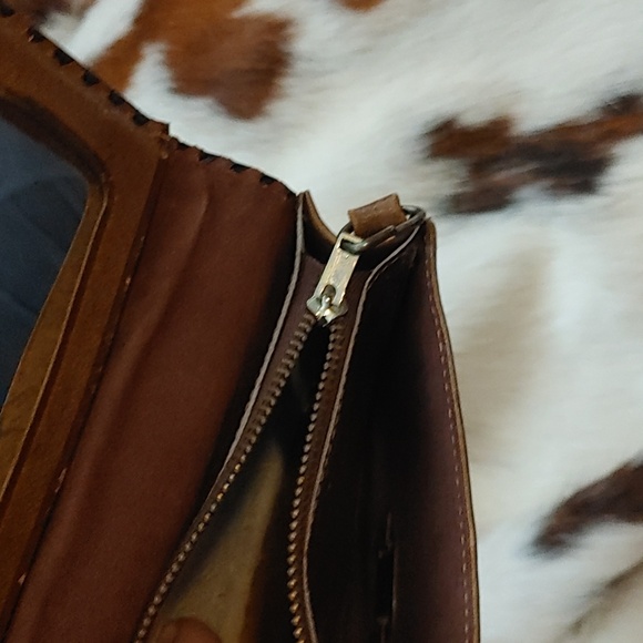 Vintage Mexico Tooled Leather Wallet - Picture 6 of 10